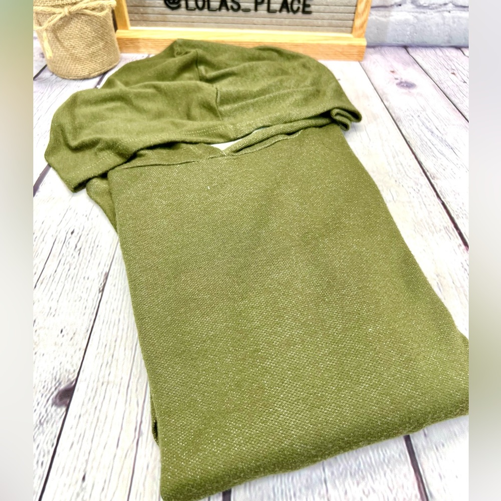 BLUMIN APPAREL Long Sleeve Hoodie w/ Pocket & Thumbholes